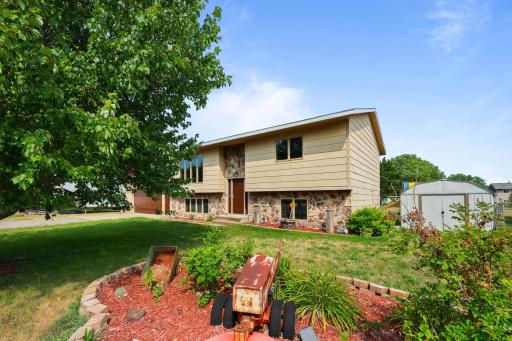 1232 Cypress Road, Saint Cloud, MN 56303