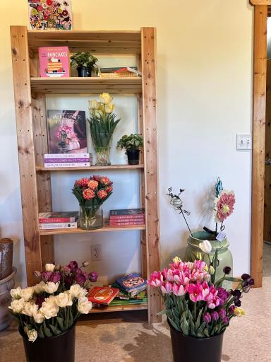 Retail cabin space