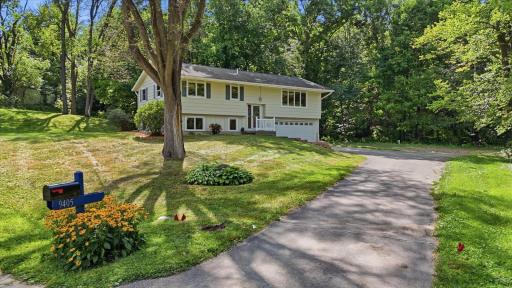 Lovely wooded setting!