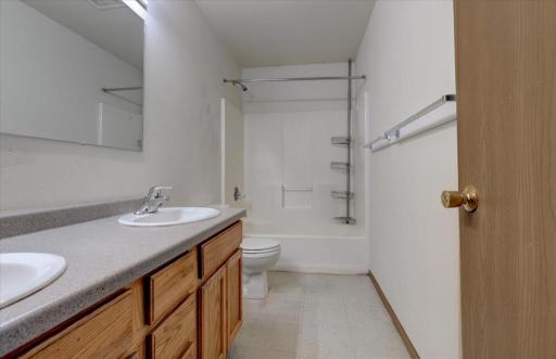 408 18th Avenue E, Menomonie, WI 54751