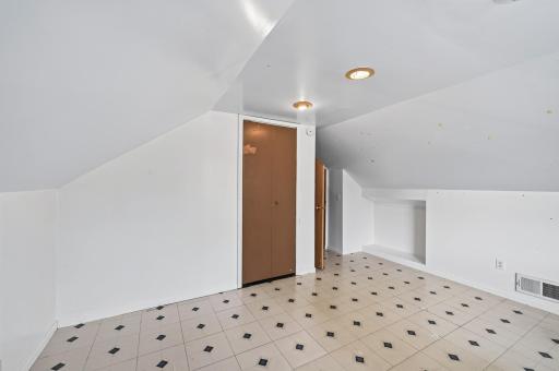 Upper Bedroom