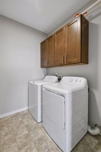 Must have in-unit washer & dryer!
