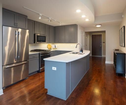 100 3rd Avenue S, 907, Minneapolis, MN 55401