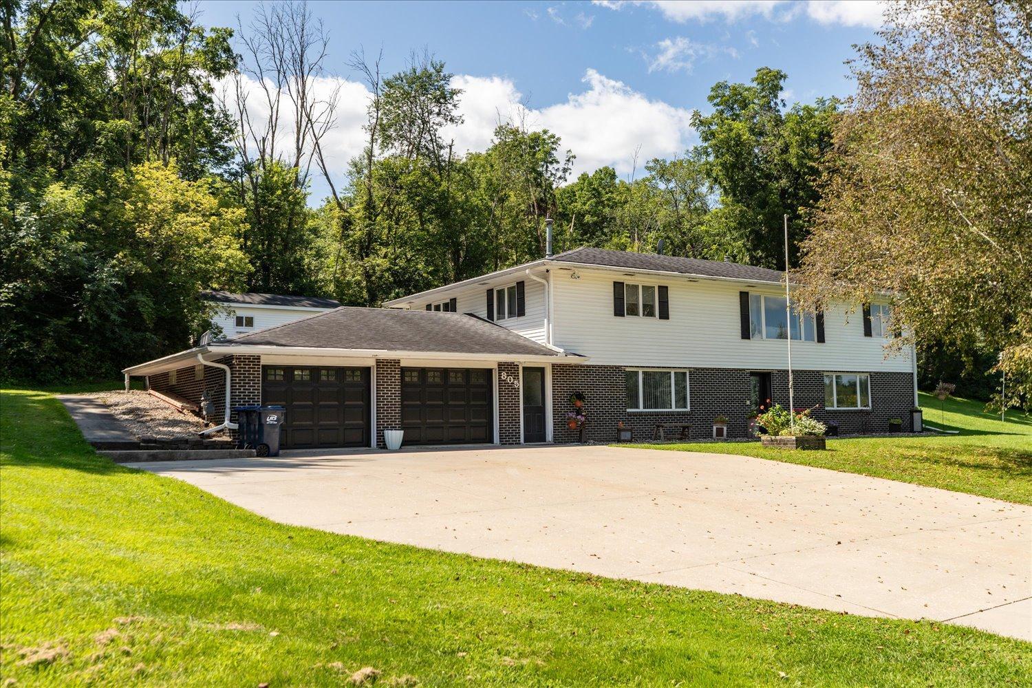 Photo for 805 Auburn Avenue S, Lanesboro, MN 55949 - Listing #7126916 01-01-Front.jpg