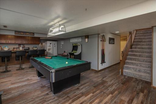 27-27-Family Room.jpg