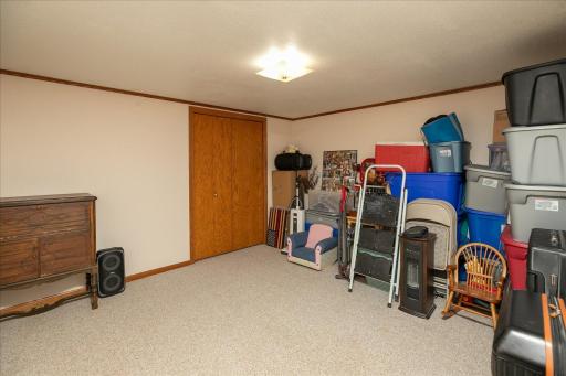 32-32-Storage.jpg