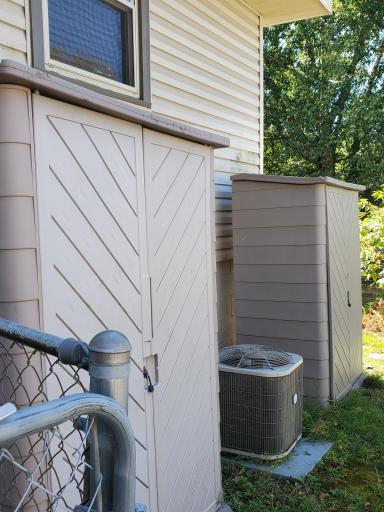 Yard Tool sheds