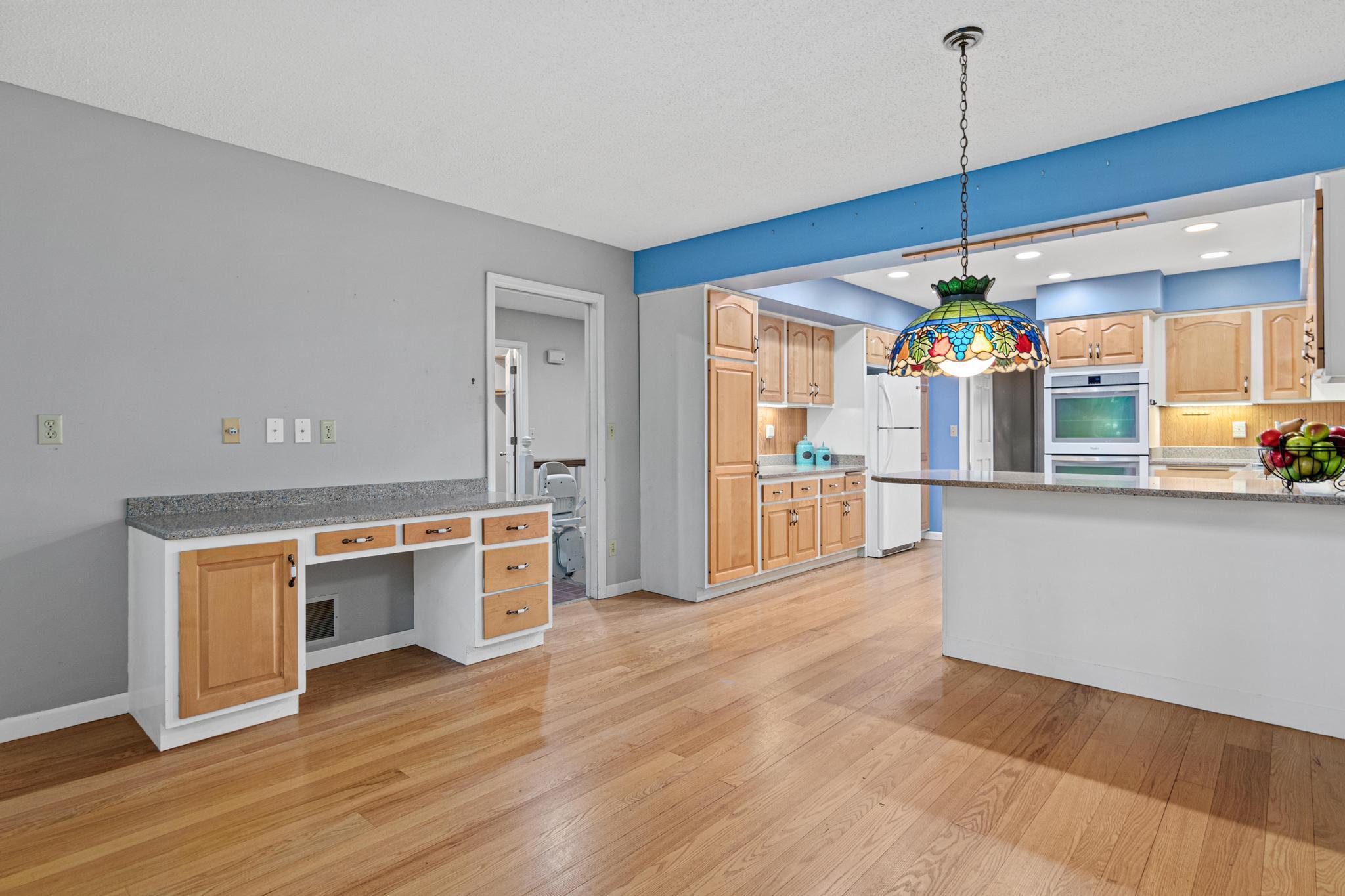 18 Anemone Cir-10.jpg