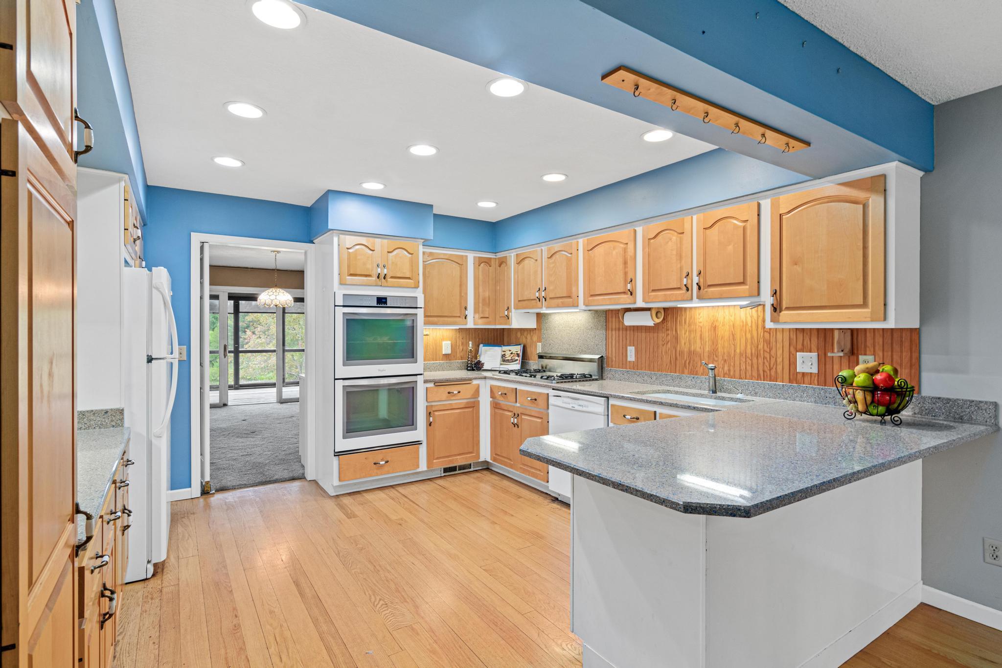 18 Anemone Cir-11.jpg