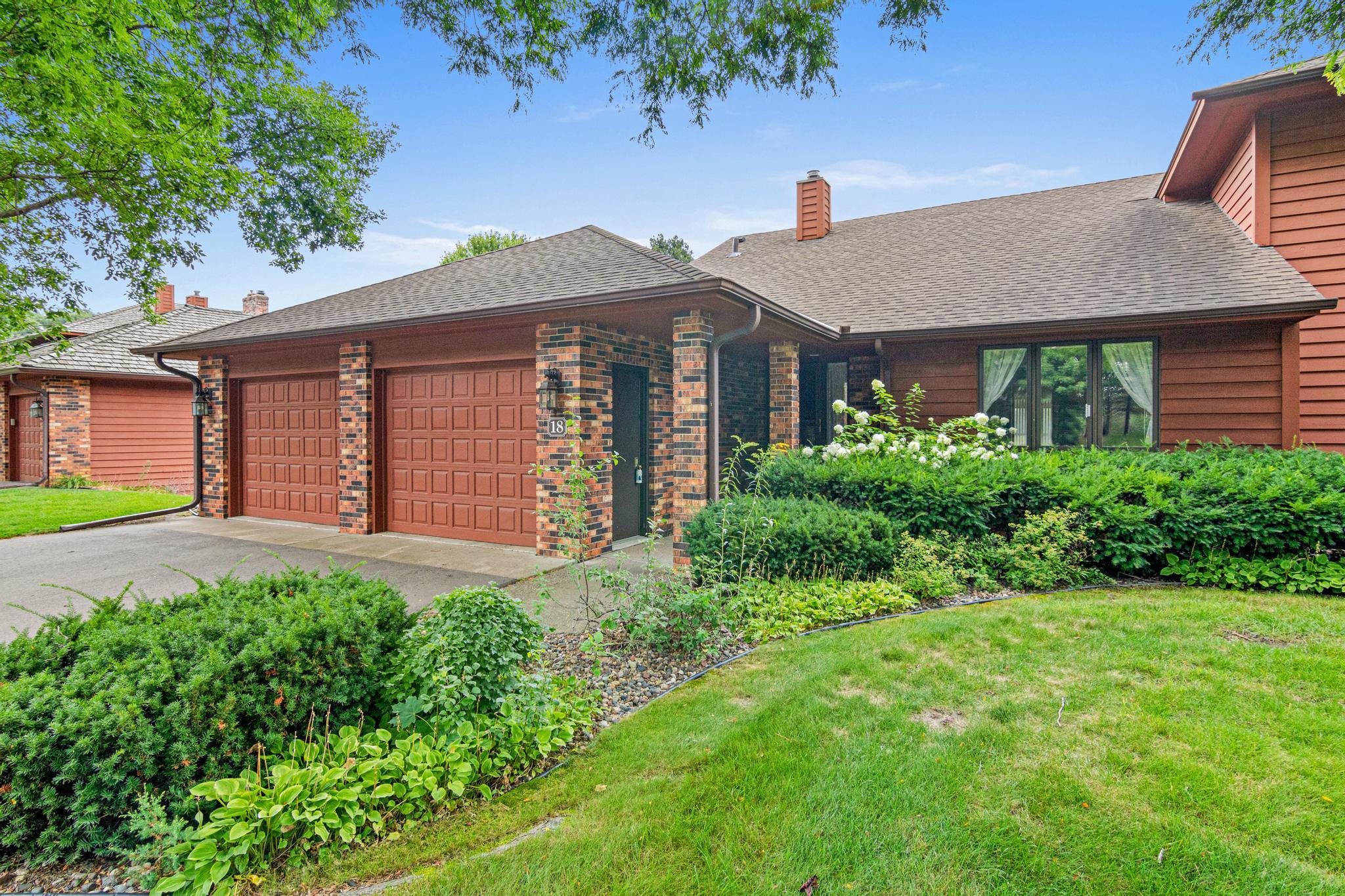 18 Anemone Cir-38.jpg