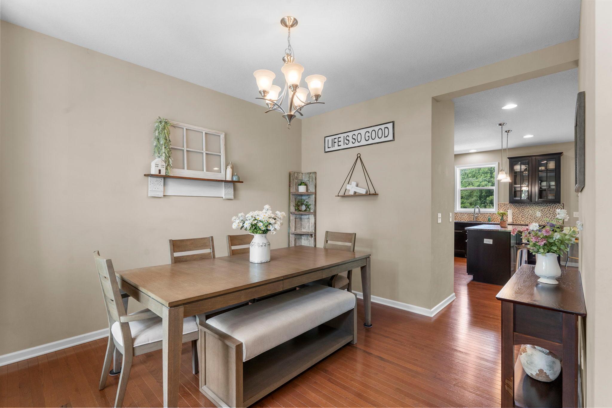 22-web-or-mls-4971 Hamlet Ave N-143.jpg