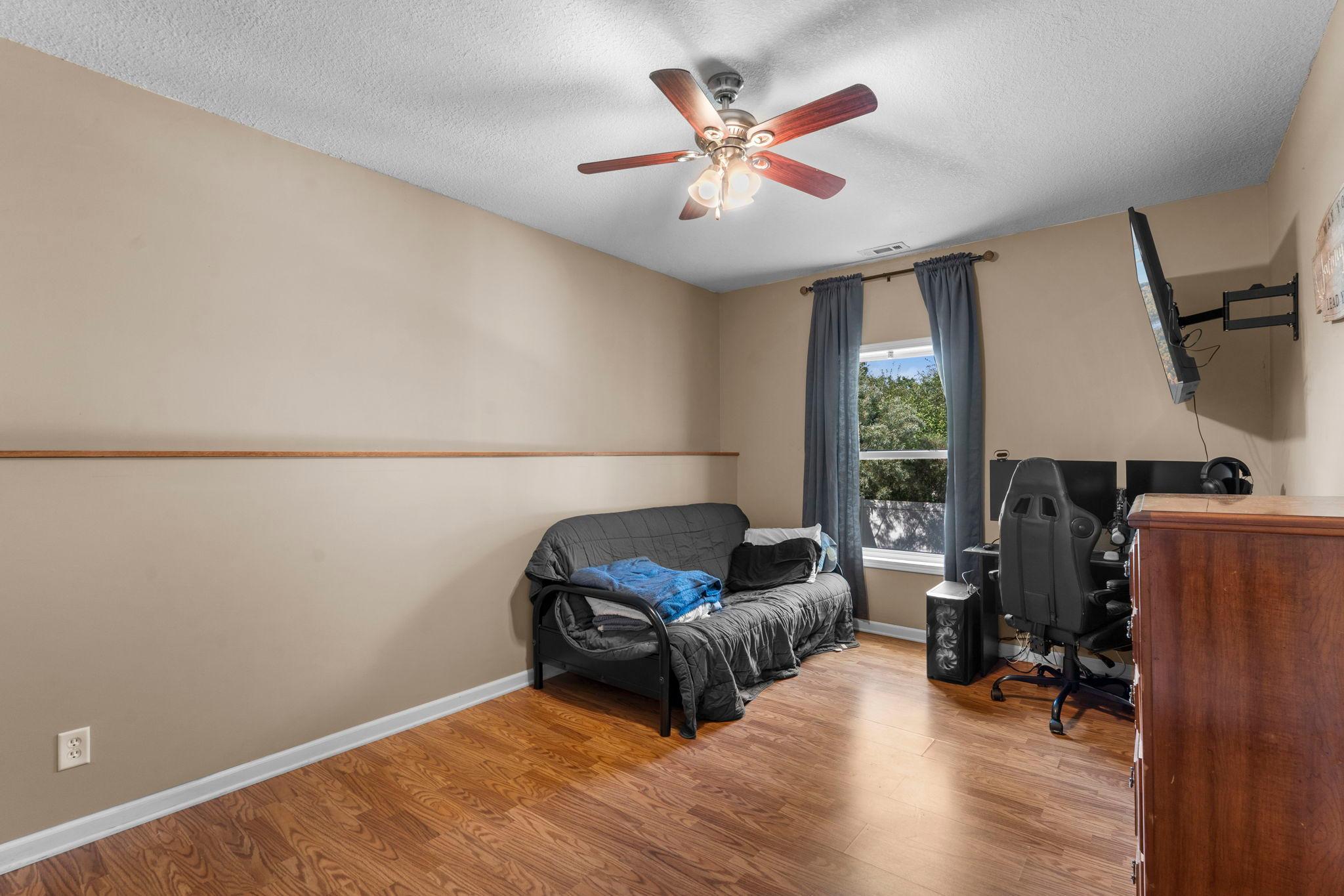59-web-or-mls-4971 Hamlet Ave N-263.jpg