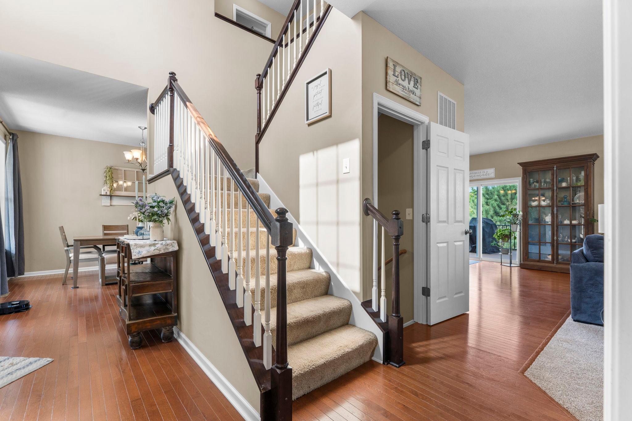 33-web-or-mls-4971 Hamlet Ave N-278.jpg