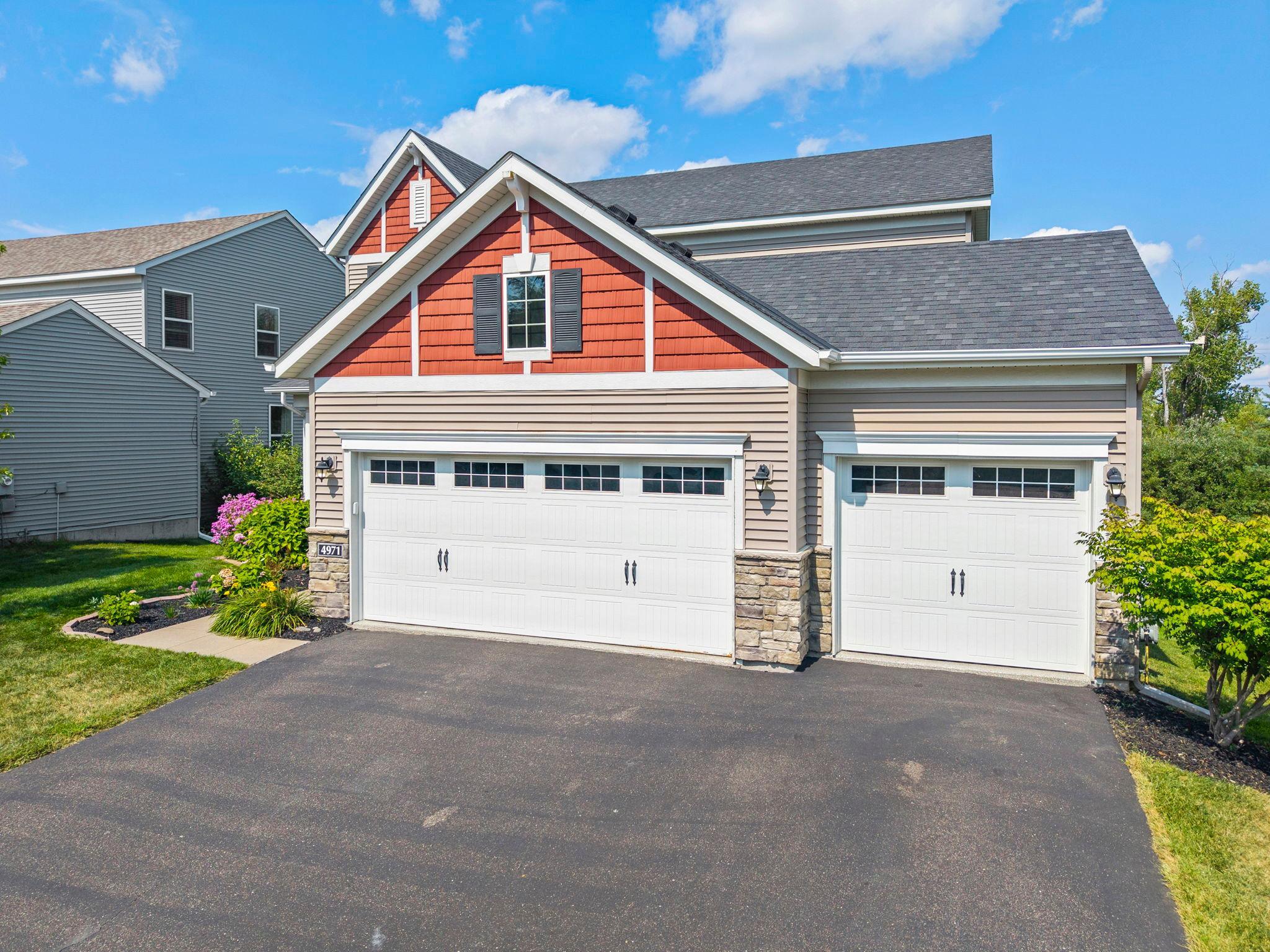 11-web-or-mls-4971 Hamlet Ave N-16.jpg