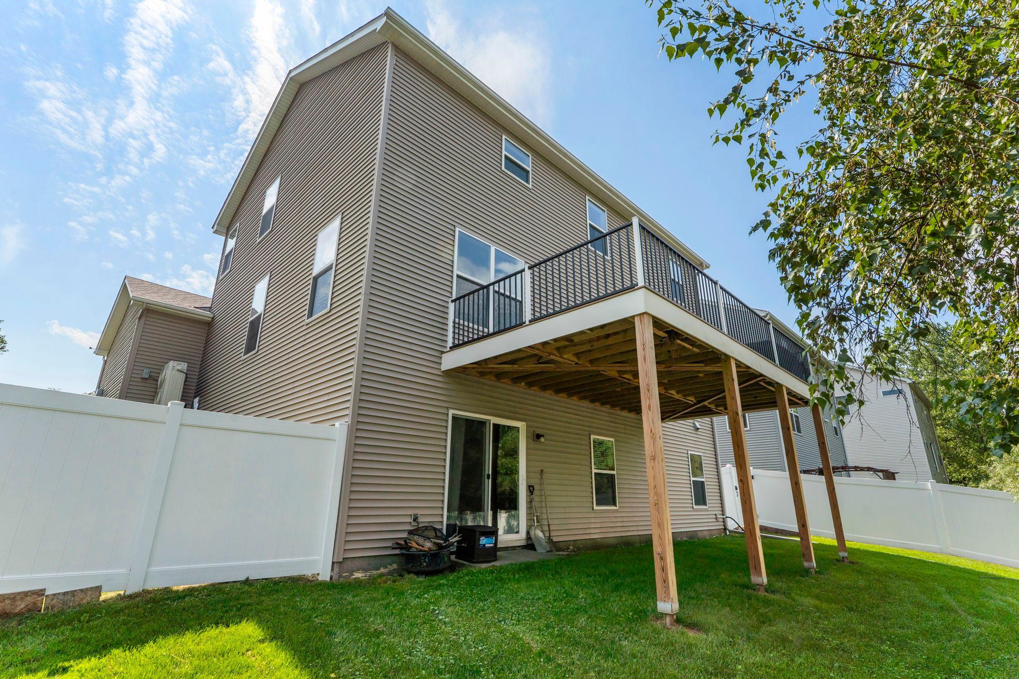 71-web-or-mls-4971 Hamlet Ave N-44.jpg