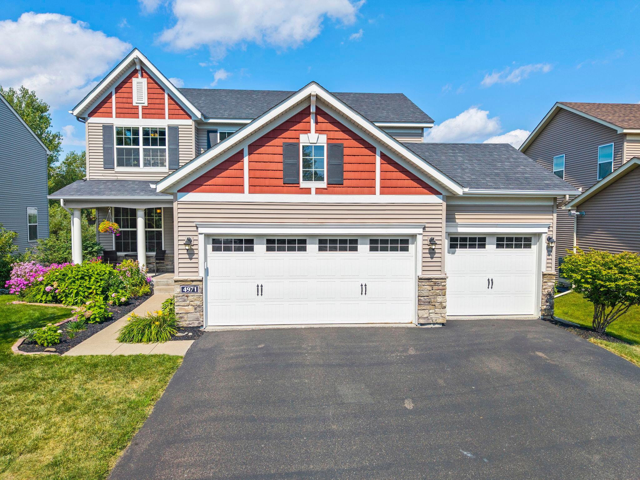 12-web-or-mls-4971 Hamlet Ave N-19.jpg