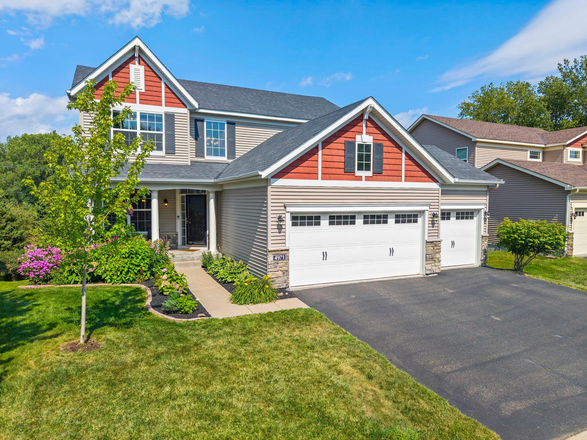 13-web-or-mls-4971 Hamlet Ave N-22.jpg