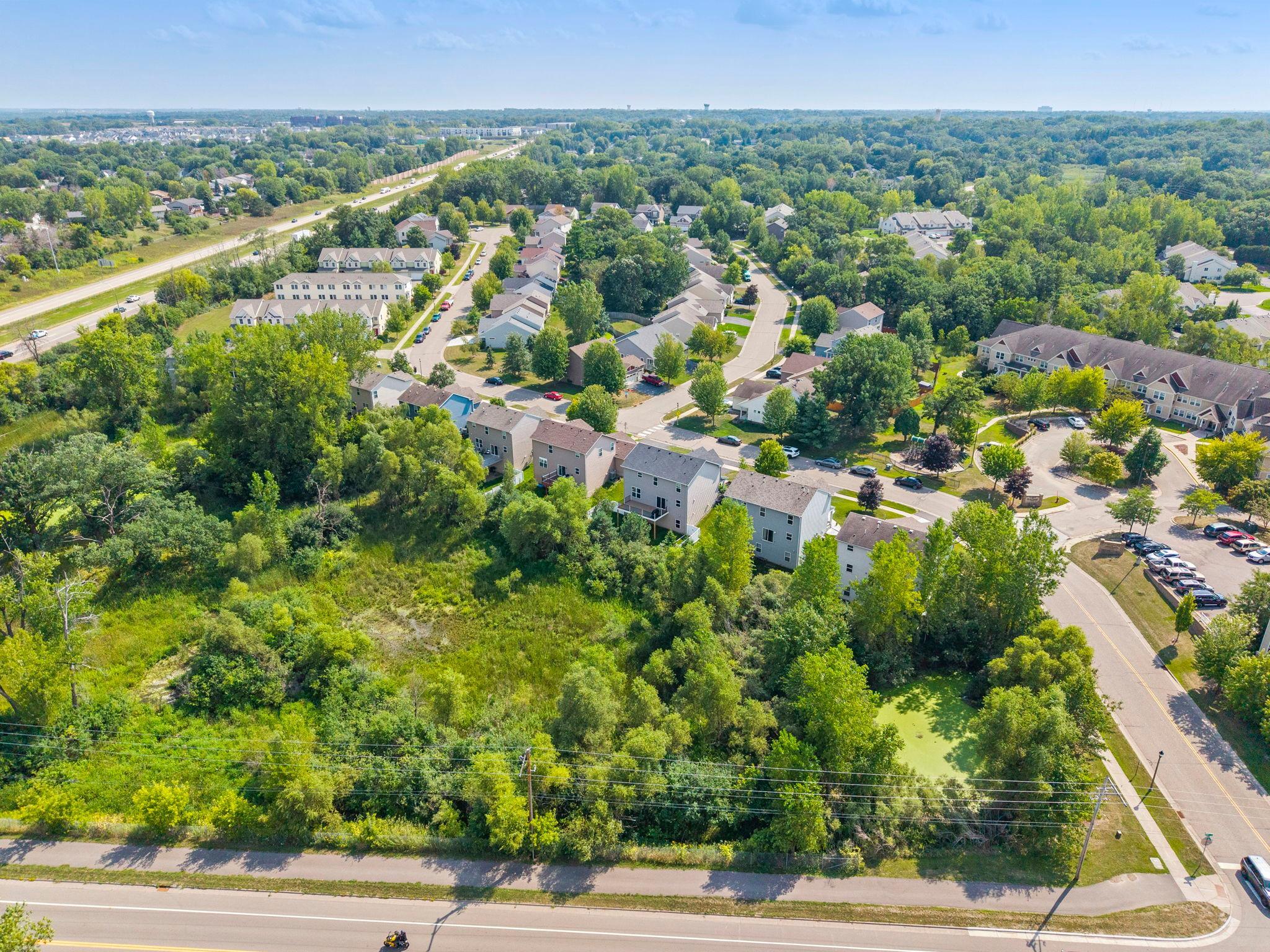 80-web-or-mls-4971 Hamlet Ave N-94.jpg