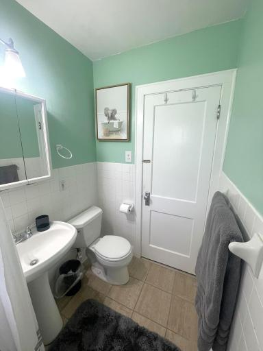 3852 Standish Avenue, Minneapolis, MN 55407