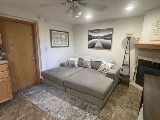 3852 Standish Avenue, Minneapolis, MN 55407