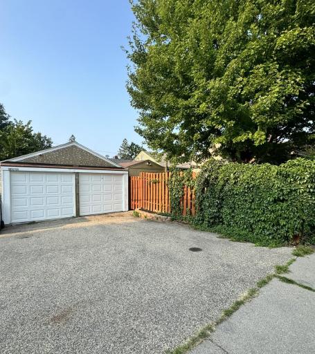3852 Standish Avenue, Minneapolis, MN 55407