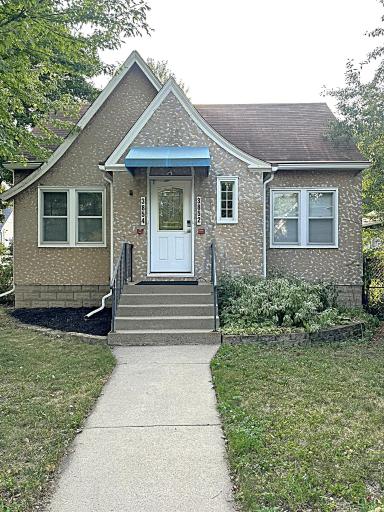 3852 Standish Avenue, Minneapolis, MN 55407