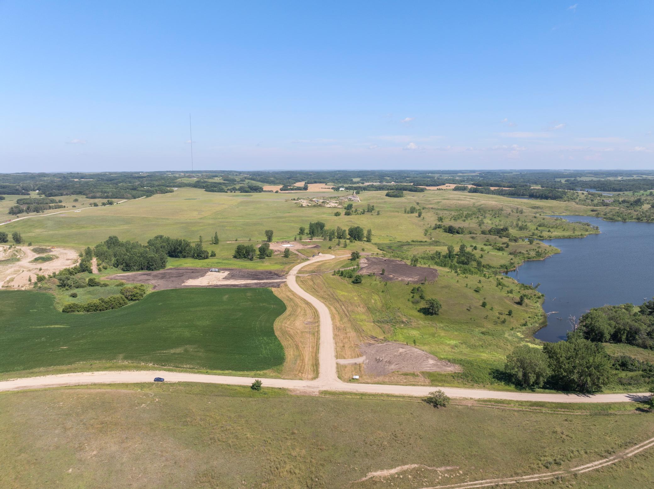 01-DJI_20240801142025_0436_D.jpg