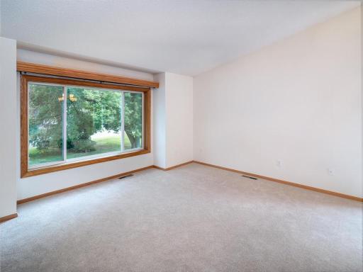 003-014-Living Room-1024x768.jpg
