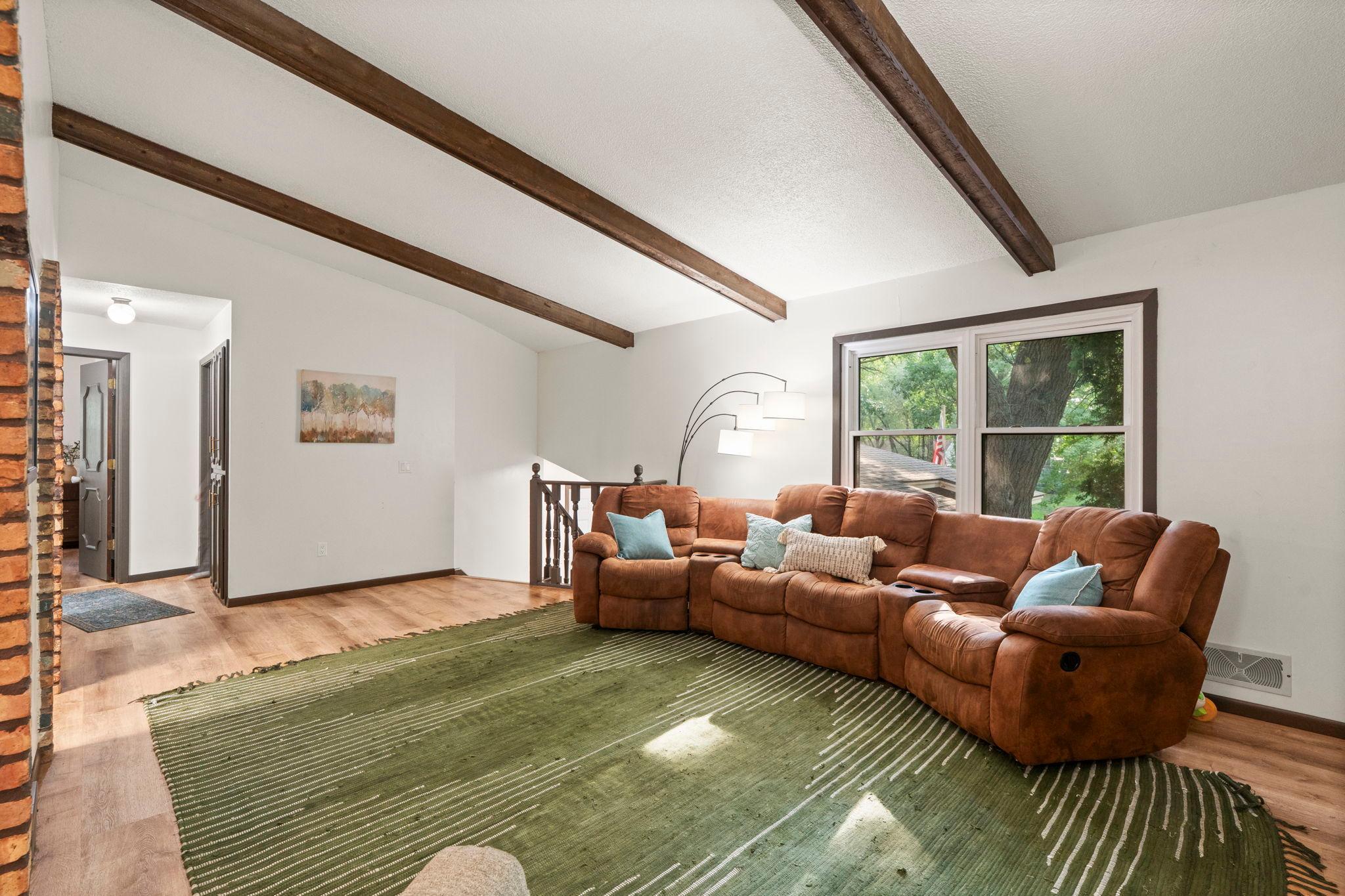 23-web-or-mls-11547 Flintwood St NW-183.jpg