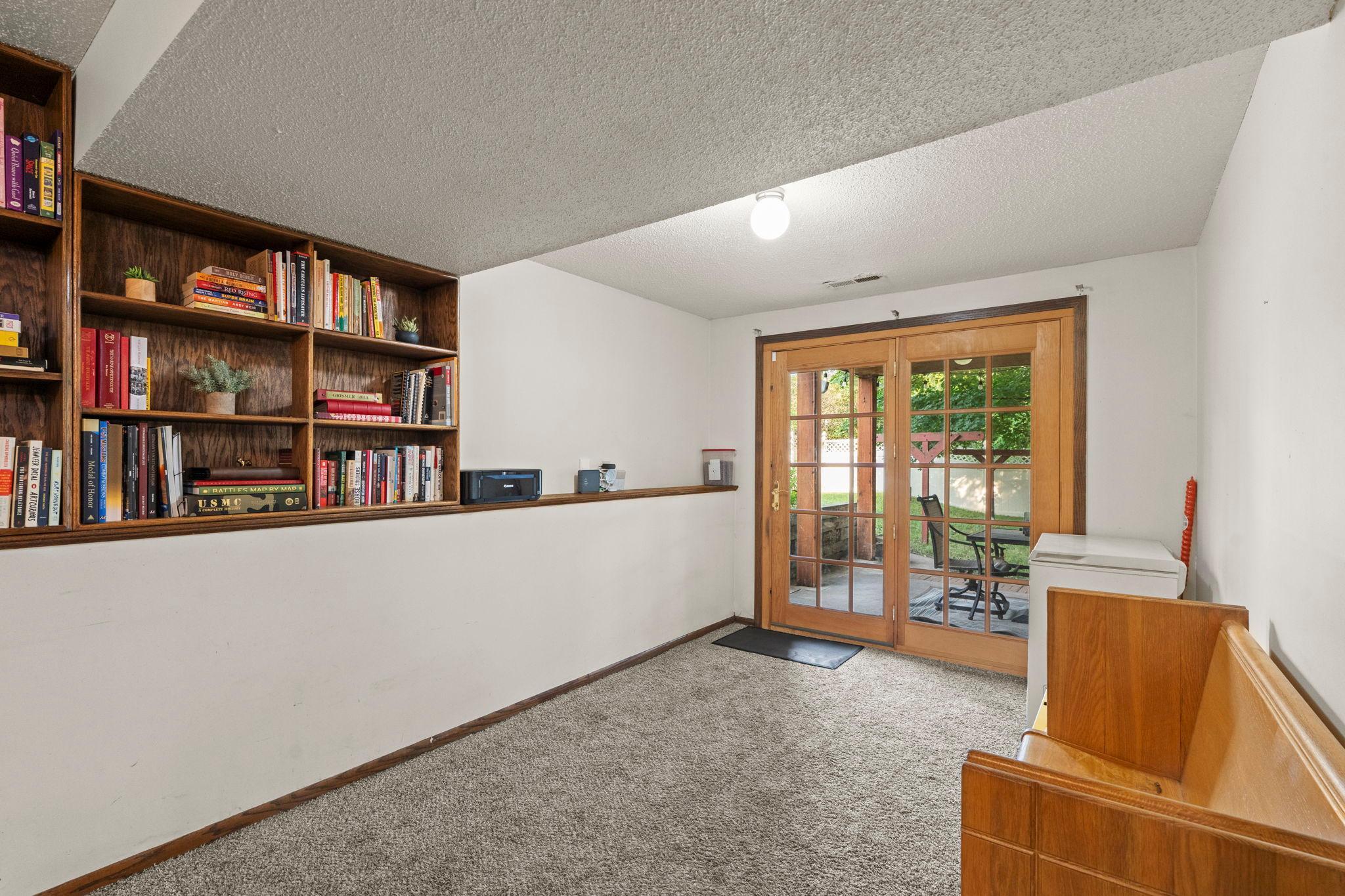 Lower level walks out to the patio