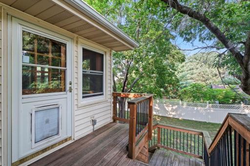 62-web-or-mls-11547 Flintwood St NW-71.jpg