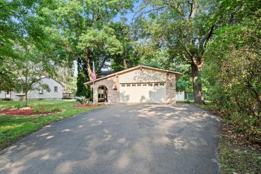 11-web-or-mls-11547 Flintwood St NW-6.jpg