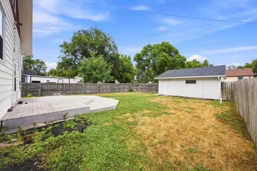 1021 9th Avenue N, Fargo, ND 58102