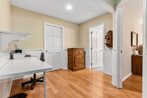 1774 Green Crest Drive, Victoria, MN 55386