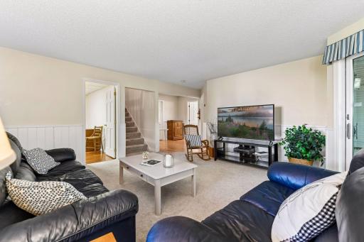1774 Green Crest Drive, Victoria, MN 55386