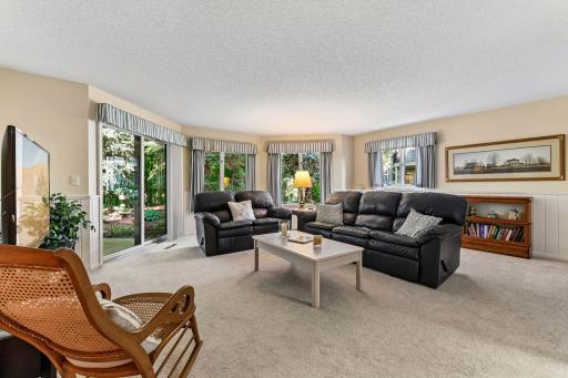 1774 Green Crest Drive, Victoria, MN 55386