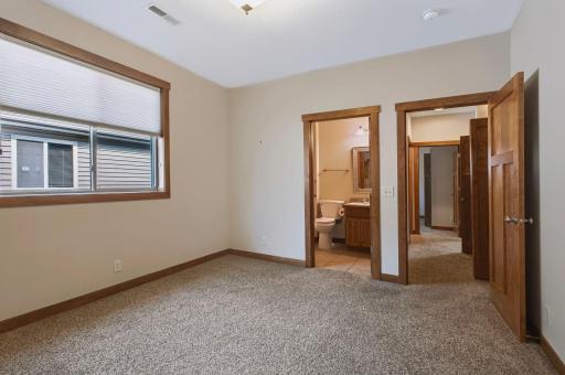 206 W Cemetery Road, River Falls, WI 54022