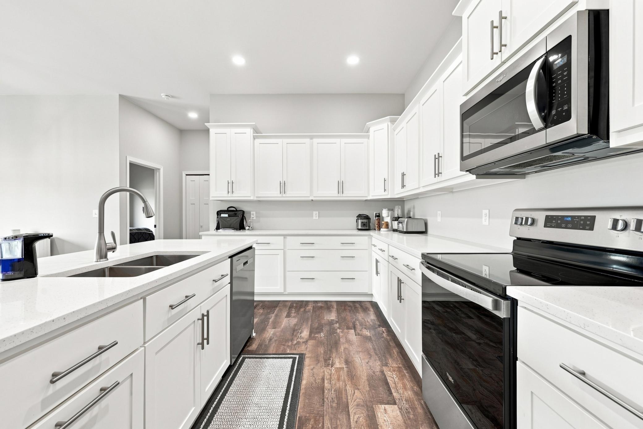 Center island sink; lots of counter space