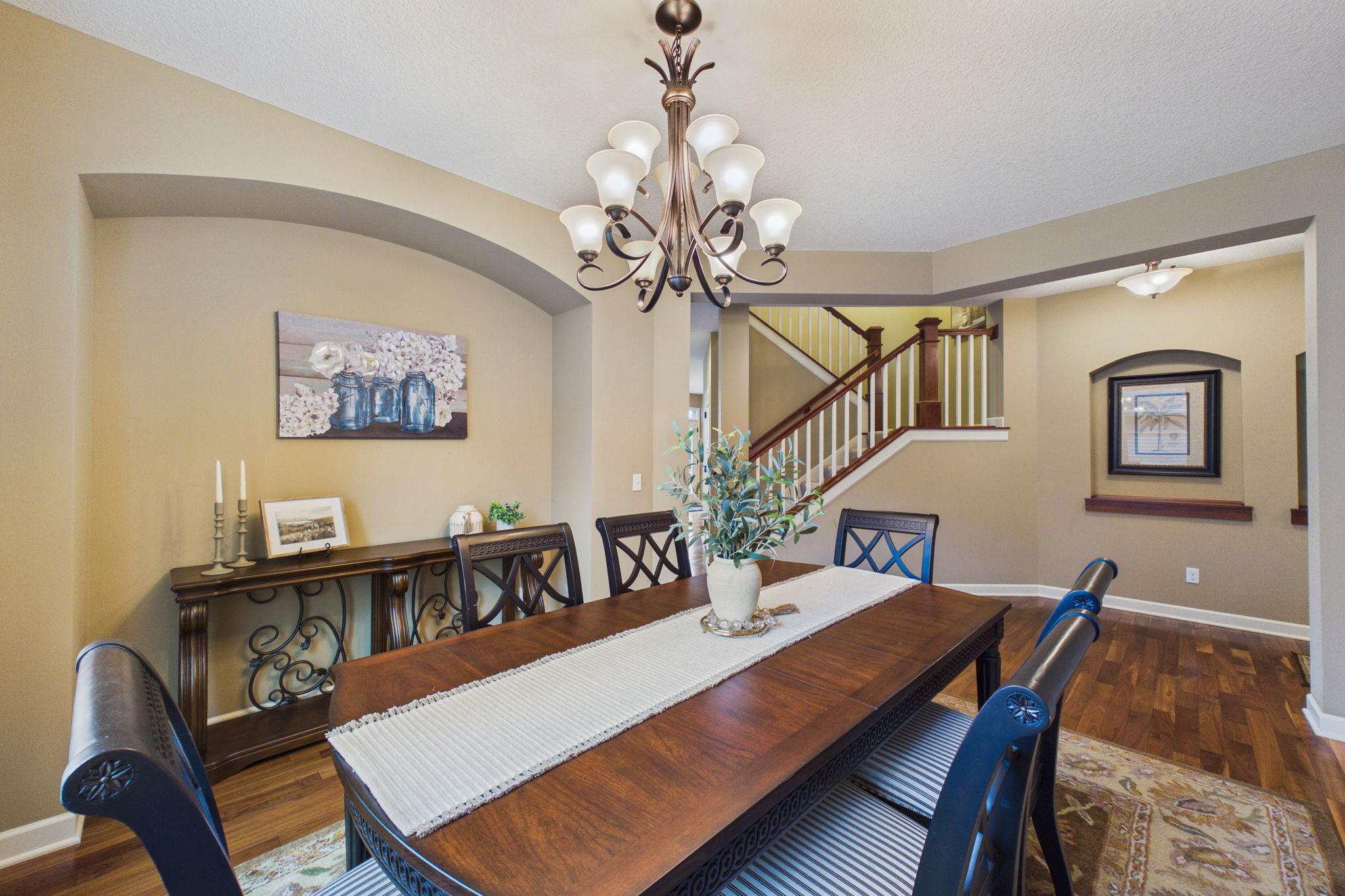 Formal Dining