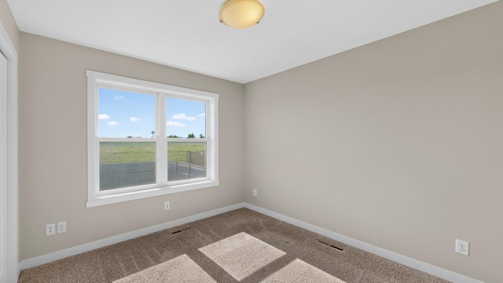 4 bed 2 bath home for sale 500 6th Ct SE Dover MN 55929