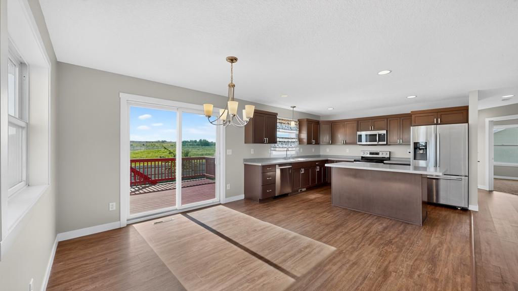 4 bed 2 bath home for sale 500 6th Ct SE Dover MN 55929
