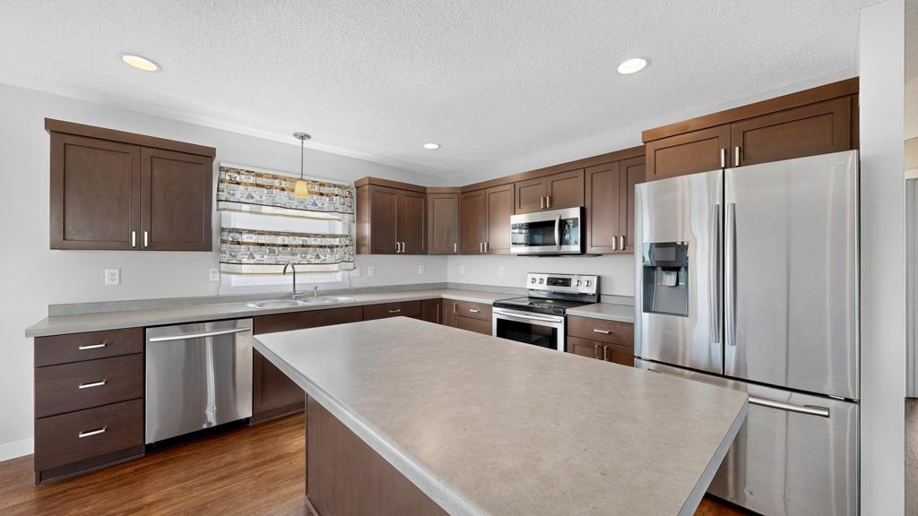 4 bed 2 bath home for sale 500 6th Ct SE Dover MN 55929