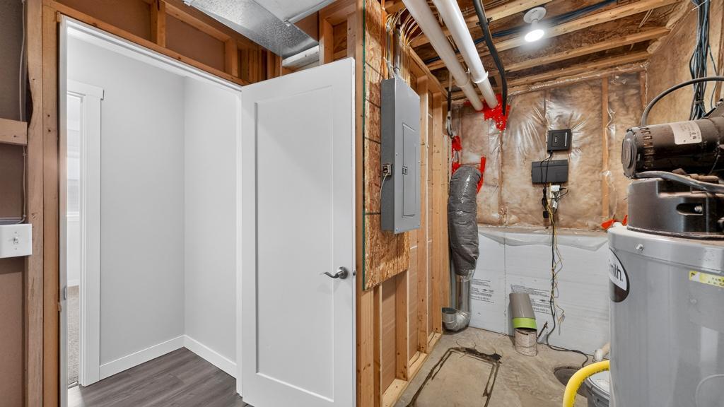 4 bed 2 bath home for sale 500 6th Ct SE Dover MN 55929