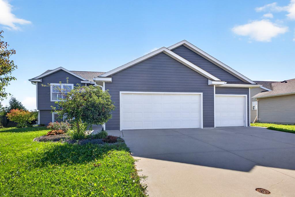 4 bed 2 bath home for sale 500 6th Ct SE Dover MN 55929