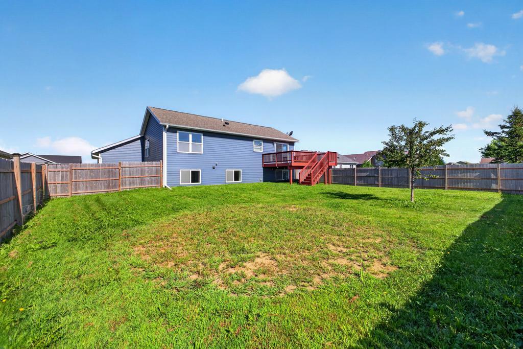 4 bed 2 bath home for sale 500 6th Ct SE Dover MN 55929