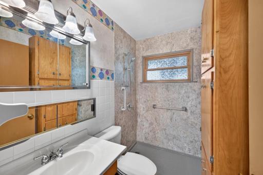 900 19th Avenue NE, Rochester, MN 55906