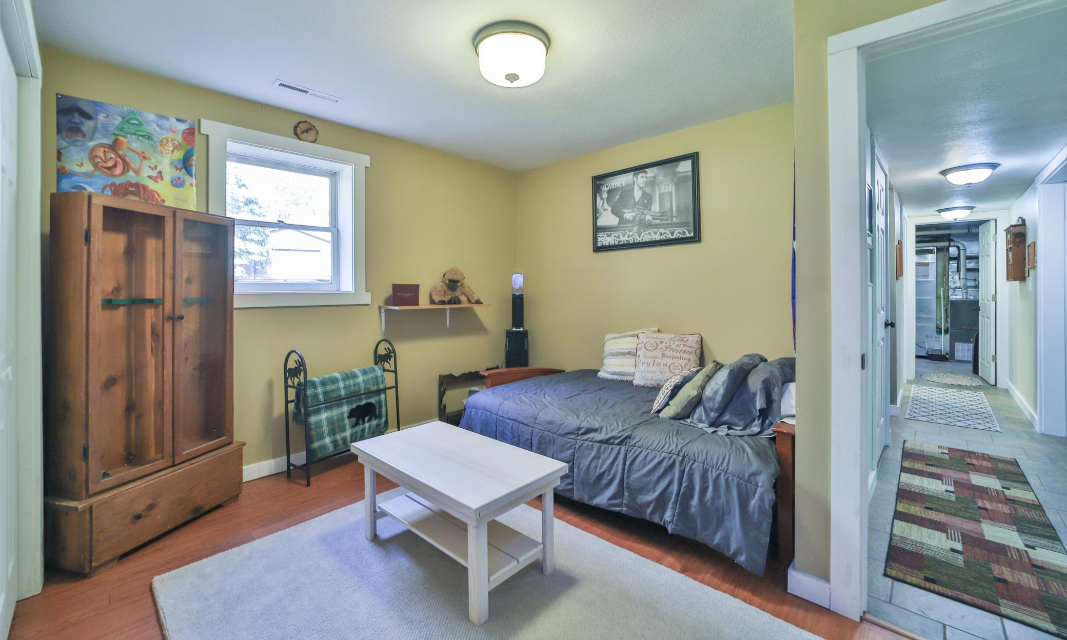 Photo 33