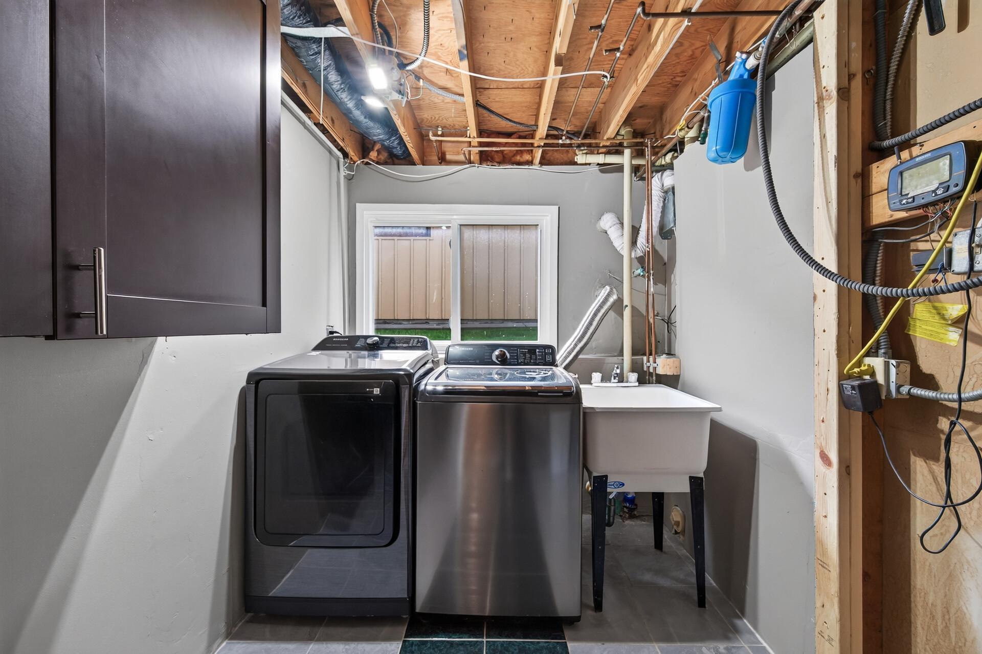 24_8041_60__Ave24_mls.jpg