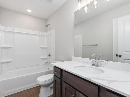 1223 Olivia Street SE, New Prague, MN 56071