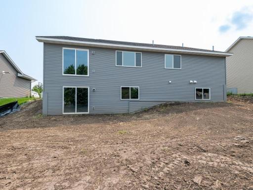 1223 Olivia Street SE, New Prague, MN 56071